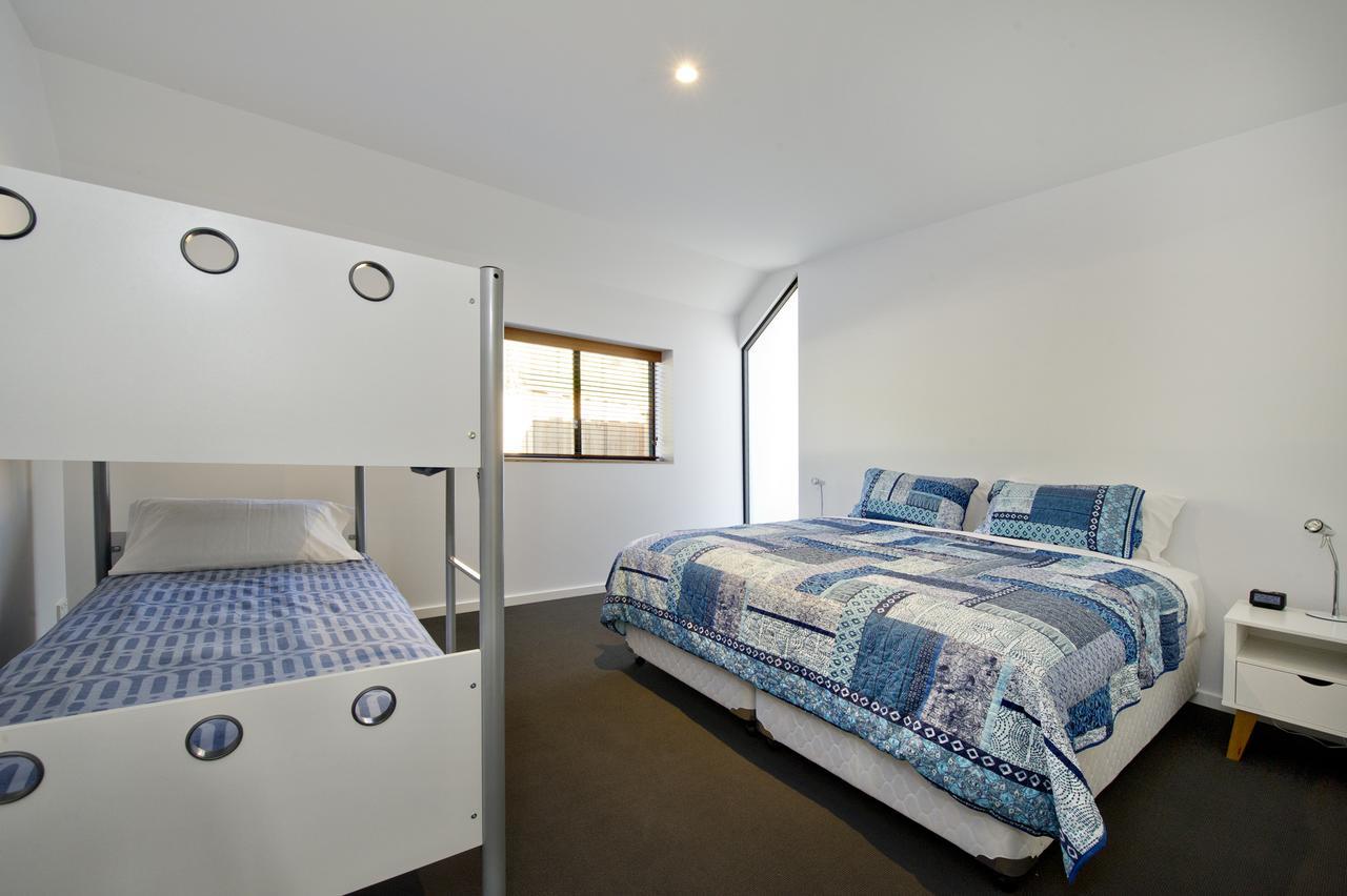 Margaret River Bungalow-1-Street - Pet Friendly Exterior photo